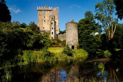 4-Day Cork, Ring of Kerry, Dingle, Cliffs of Moher and Galway Bay Rail Tour - Day 2 Ring of Kerry: Passes, Lakes, Villages, and the Reality of Weather