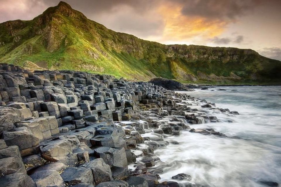 Best of Ireland 6-Day Backpackers Economy Tour - Day 4 Galway to Annascaul: Cliffs of Moher and the Burren’s strange charm