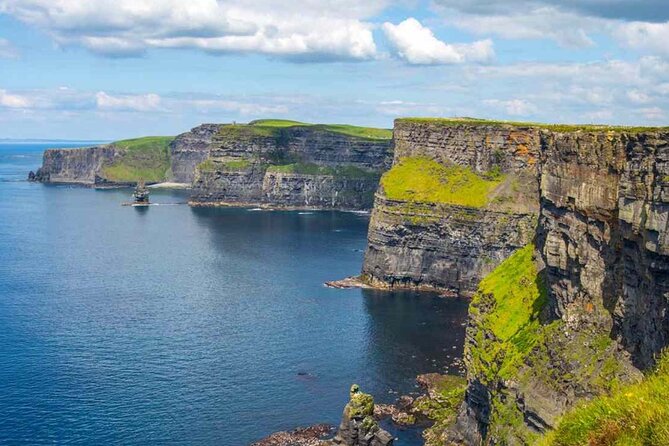 Cliffs of Moher, Burren and Bunratty with Private Chauffeur Tour - Traveling West Without the Traffic Headaches