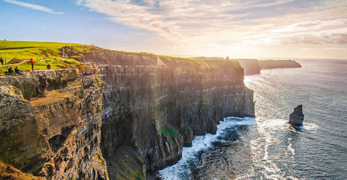 Cliffs of Moher Full-Day Tour from Dublin - Bunratty Castle photo stop: ending the day with a classic Irish landmark