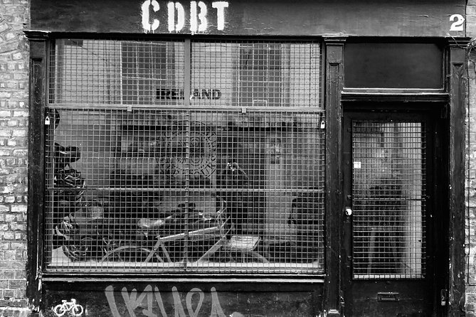 Cycle Dublin - Bike & ebike Tours - Stop moments that make the stories stick