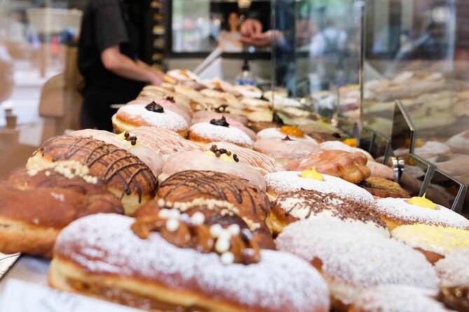 Deliciously Dublin: The Artisan Donut Walking & History Tour - The 2-Hour Route: From First Bite to River Stroll
