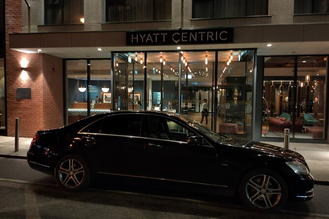 Dublin Airport Transfers: Luxury Transfer To/From DUB Per Vehicle - Price and Value for a Private Group (When $181 Makes Sense)