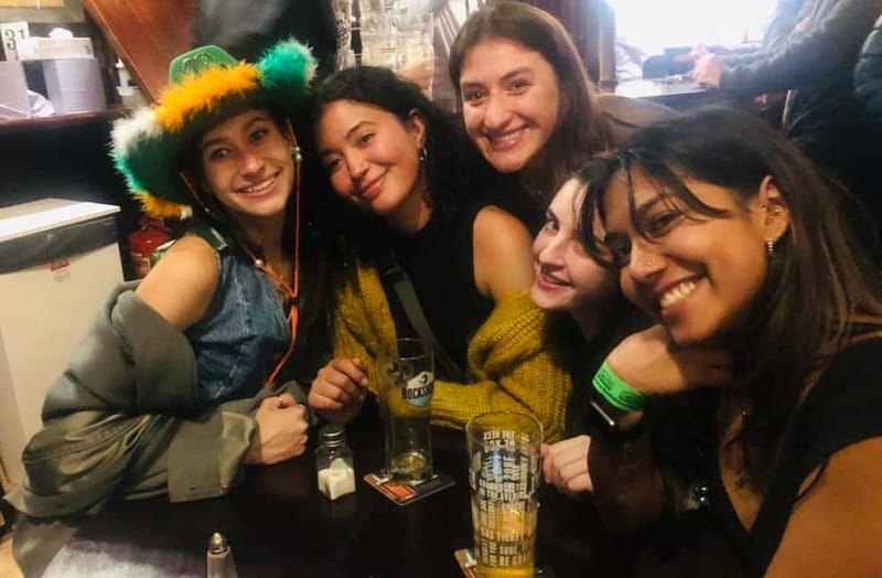 Dublin: City Pub Crawl Experience - The guides: what makes the night feel easy