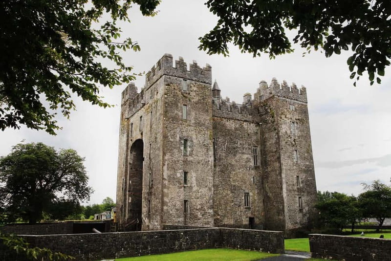 Dublin: Cliffs of Moher, Bunratty Castle and Ennis Day Trip - Cliffs of Moher + O’Brien’s Tower: The View You Came For