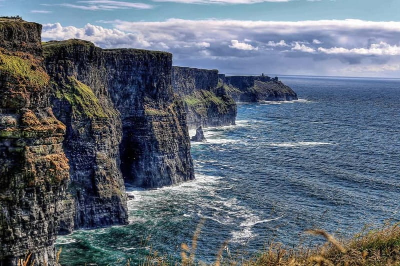 Dublin: Cliffs of Moher, Bunratty Castle and Ennis Day Trip - Coach Comfort, Seats, and Timing: Small Choices That Pay Off