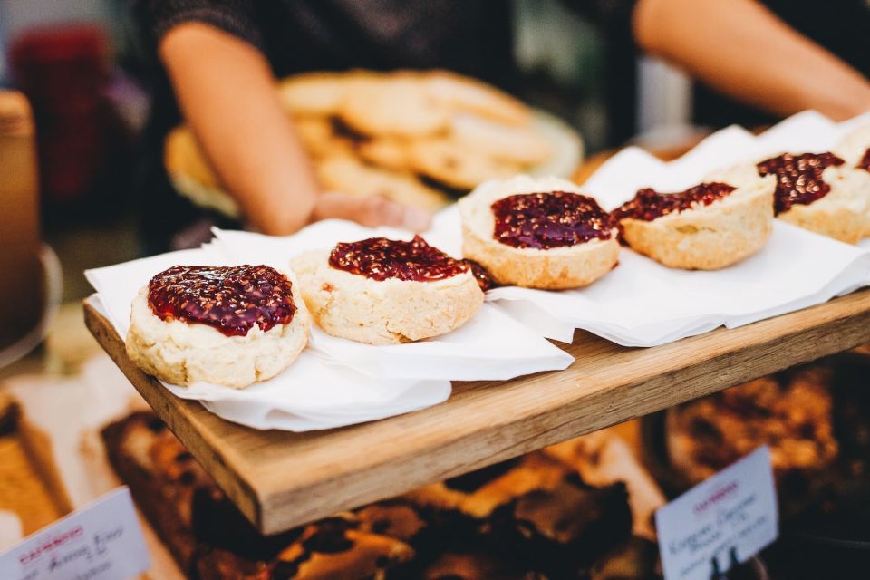 Dublin: Delicious Walking Food Tour - Why a Walking Food Tour Beats a Restaurant Meal in Dublin