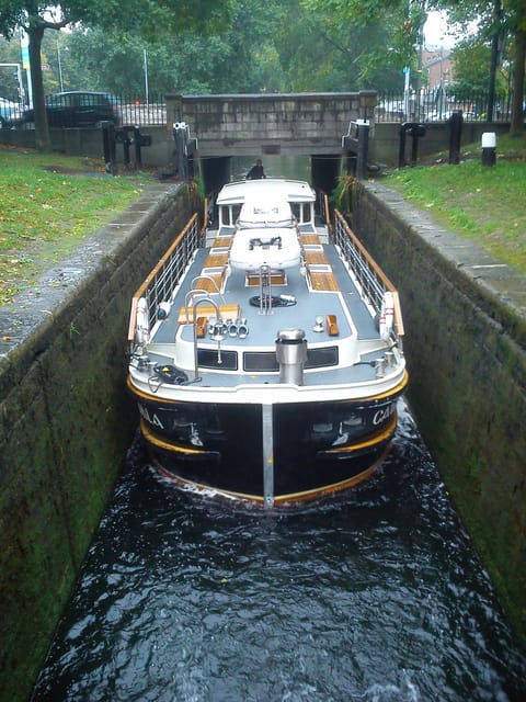 Dublin: Grand Canal Cruise with Dinner - Who this cruise is best for (and who might feel underwhelmed)