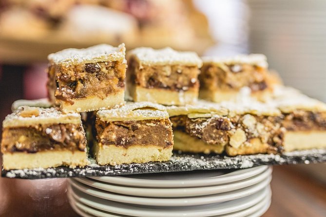 Dublin Historical Centre Private Food Tour with 8 Food Tastings - Price and value: is $429.49 per person worth it?