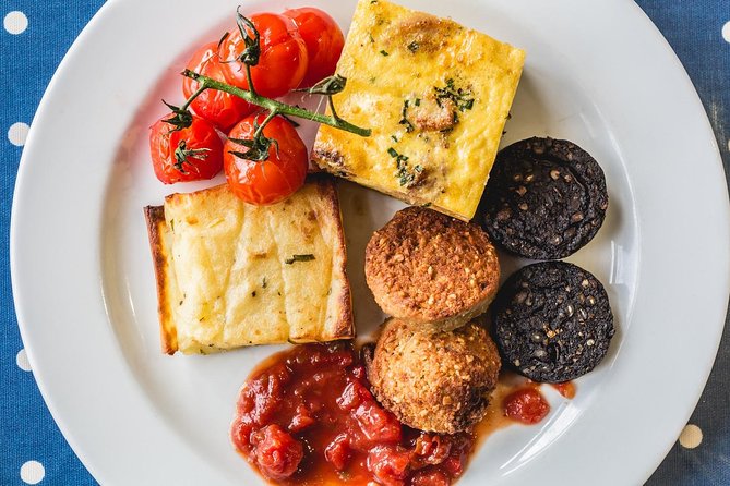 Dublin Historical Centre Private Food Tour with 8 Food Tastings - Your 3.5-hour plan in plain English