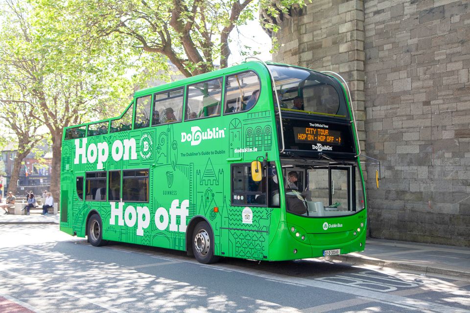 Dublin: Hop-on Hop-off Bus Tour - Stephen’s Green and Grafton Street: picnic energy meets lively streets