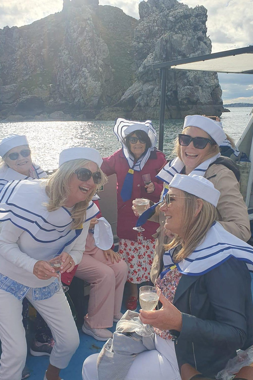 Dublin: Howth Cliffs and Lighthouse Boat Tour - Landmarks on the Route: Howth Lighthouse and Ireland’s Eye