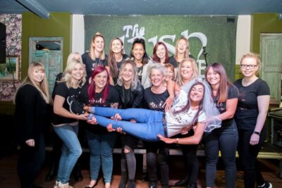 Dublin: Irish Music and Dance Show with Dance Lesson - Reserved table seating with River Liffey and Ha’penny Bridge views
