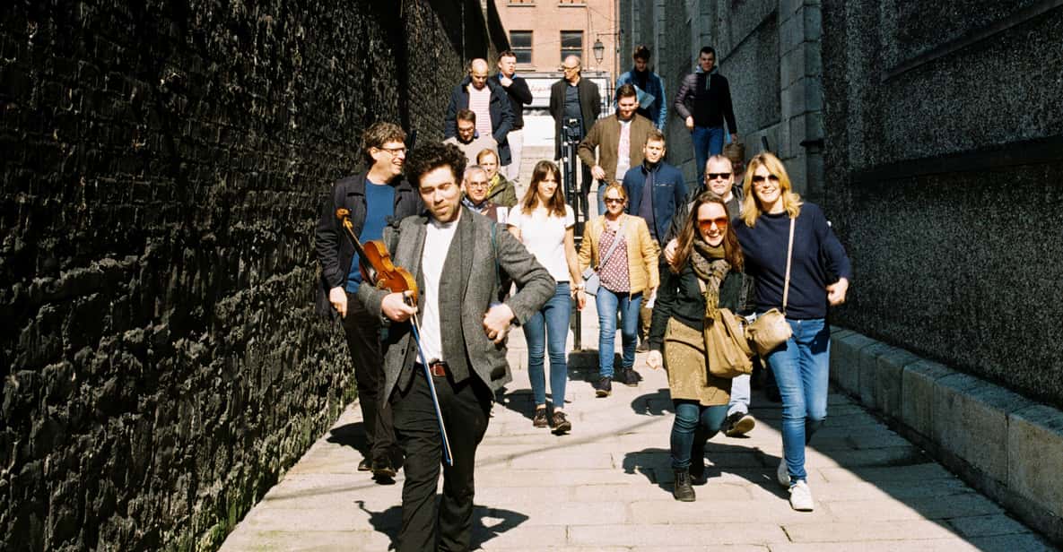 Dublin: Irish Music Walking Tour with Live Performance - Why Dublin street songs work better than a museum day