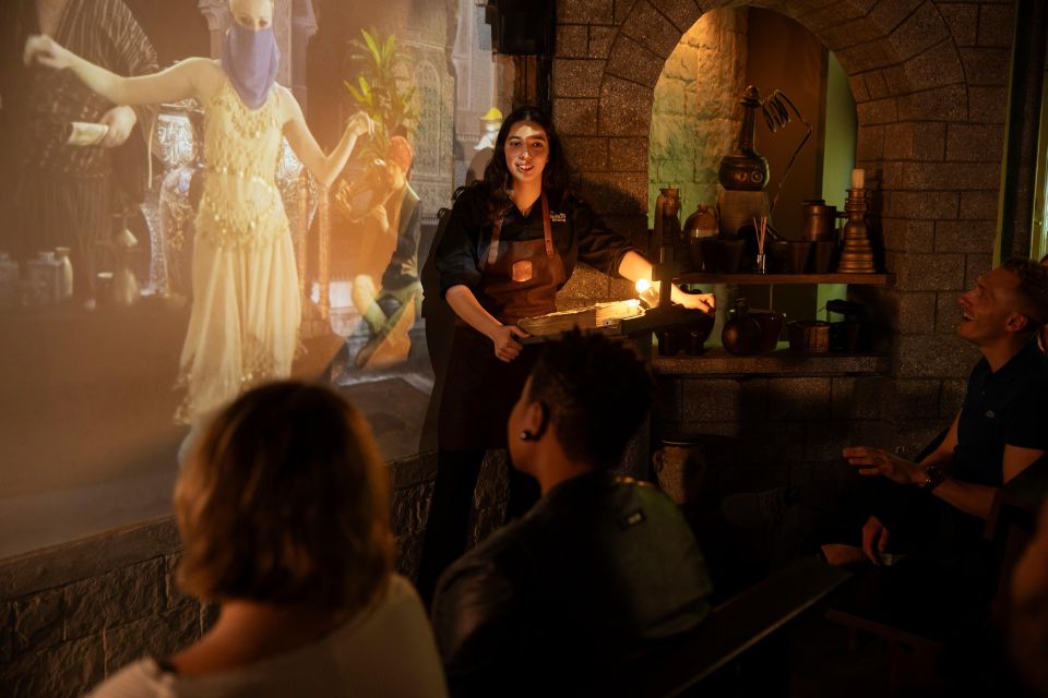 Dublin: Irish Whiskey Museum Tour and Whiskey Tasting - Practical Tips So Your Hour Goes Smoothly
