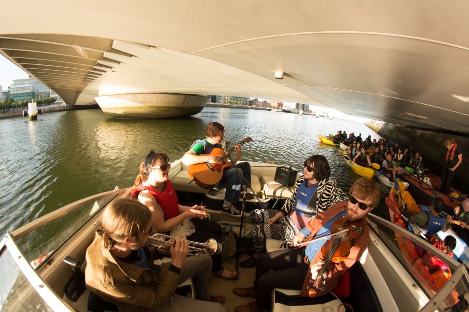 Dublin: Music Under the Bridges Kayaking Tour - Getting set up on sit-on-top kayaks (and actually feeling steady)