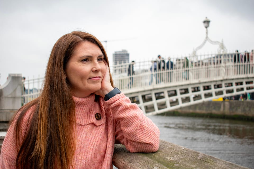 Dublin: Private Photo Experience - How the Photographer-Guide Keeps You Comfortable (Even in Bad Weather)