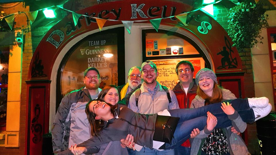 Dublin: Private Pub Tour - Literary tips: why the stories matter more than the names