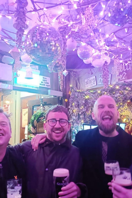 Dublin: Pub Tour. Pour The Perfect Guinness, Whiskey & Music - The guide matters: you’ll learn more, and it stays fun