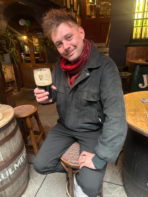 Dublin: Pub Tour. Pour The Perfect Guinness, Whiskey & Music - What to wear and how to prep for a pub day