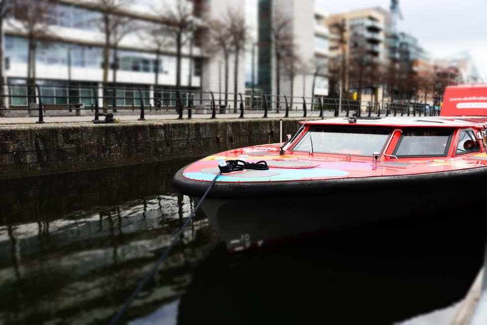Dublin: River Liffey Sightseeing Cruise - Ha’penny Bridge and the Custom House Gandon factor