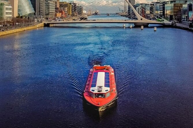 Dublin Sightseeing Cruise on River Liffey with Local Guide - What the 45 Minutes Feels Like on the Liffey