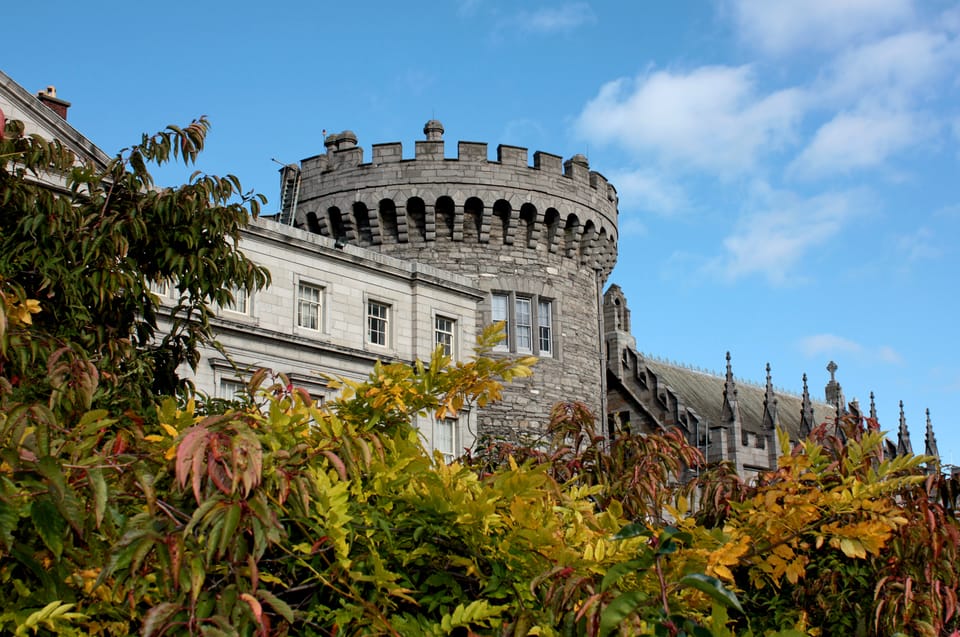 Dublin: St Patrick's, Book of Kells, and Dublin Castle Tour - Dublin Castle facade and gardens: power, not just postcards