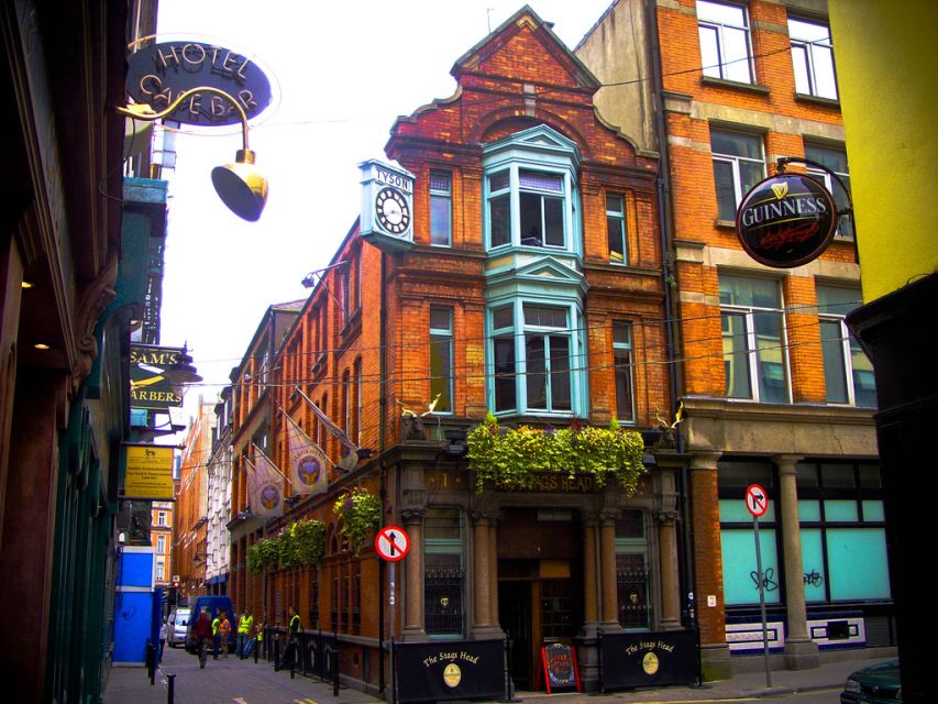 Dublin Temple Bar Night Tour - Temple Bar after dark: what this Spanish pub walk is really for