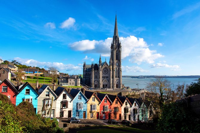 Dublin to Cork, Blarney Castle & Cóbh Heritage Centre by train - Cobh Heritage Centre: Victorian station, emigration stories, and Titanic-era context