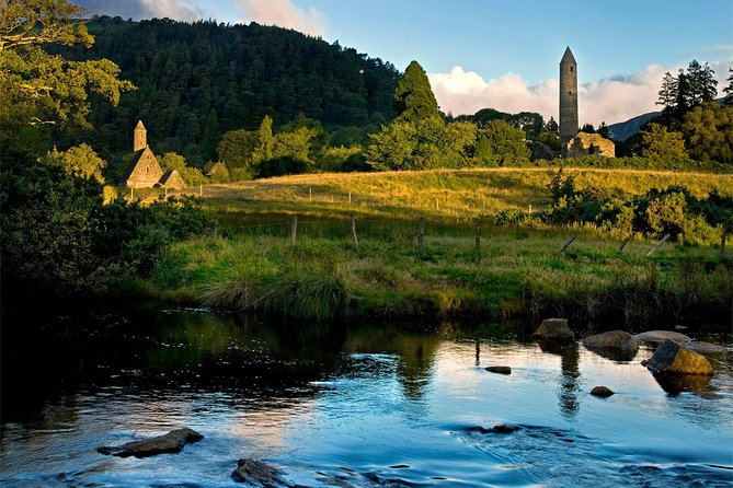 Dublin to Glendalough, Wicklow and Kilkenny Full Day Guided Tour - Food, drinks, and what to pack for a long day outside the city