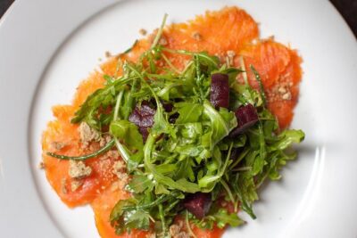 Dublin Traditional Irish 3 Course Meal Walking Tour with Local - Temple Bar district walking: the sights between courses