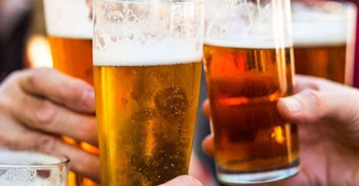 Dublin: Traditional Pubs Walking Tour with Local Guide - Four traditional Dublin pubs: what you’ll notice at each stop