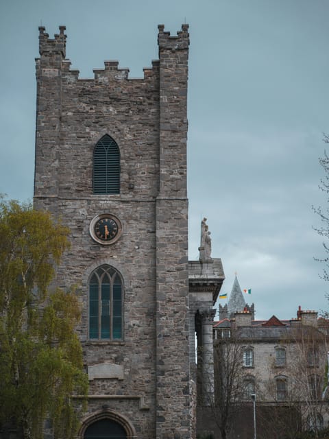 Dublin walking tour: ghosts & haunted places - Marsh’s Library: love stories you can feel in a quiet place