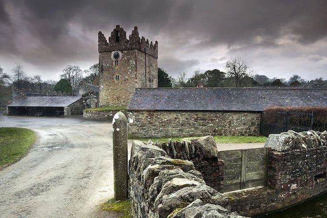 From Dublin: Game of Thrones Winterfell Locations Trek - Props and Cast-Member Style Guides: The Value Behind the $95.53 Price