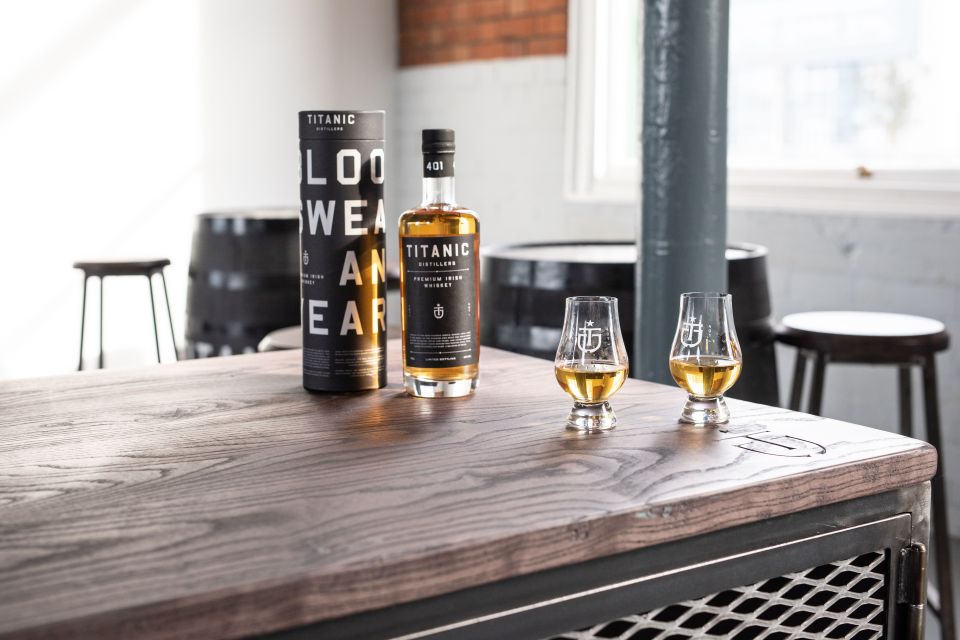 From Dublin: Giant's Causeway Tour and Whiskey Tasting - Entering Northern Ireland: Why This Dublin Day Trip Makes Sense