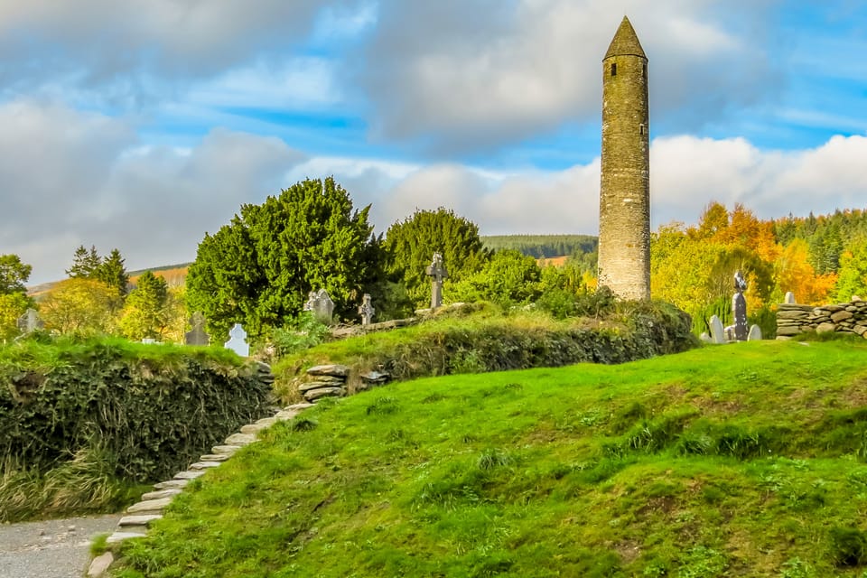 From Dublin: Wild Wicklow Mountains and Glendalough Tour - Lynhams of Laragh for lunch: the pub stop that keeps the day human