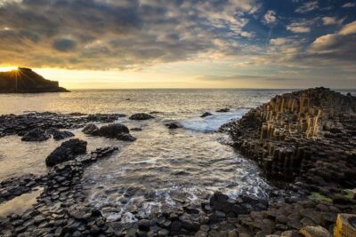 Giant Causeway, Dark Hedges & Whiskey Distillery tour from Dublin - Giant’s Causeway: how to make your 2 hours count