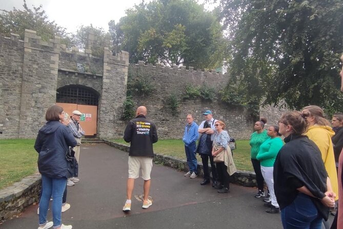 In Our Shoes Dublin Walking Tour - What you’ll see in the Liberties, from lively streets to quieter lanes