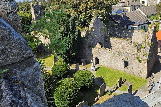 Interactive Living History in Dalkey Castle near Dublin City - Practical logistics: where you start and what to bring
