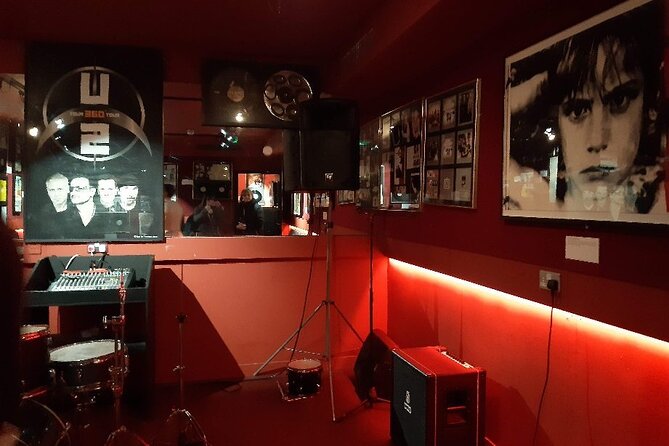 Irish Rock 'N' Roll Museum Experience Dublin - Temple Bar start: making your 75 minutes easy