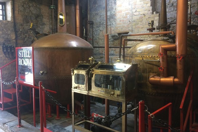 Private Full Day Whiskey Tour from Dublin with Tullamore D.E.W. - Stop 3: Tullamore D.E.W. for Irish coffee, cask draw, and a guided tasting
