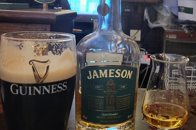 Pub Crawl Walking Tour Through the Heart of Irelands Capital - Stop 3: Palace Bar’s Guinness and Irish Whiskey Focus