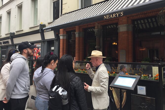 Small Group-Dublin Walking Tours - O’Connell Bridge and the 1916 Easter Rising area: the Liffey Swim and Daniel O’Connell